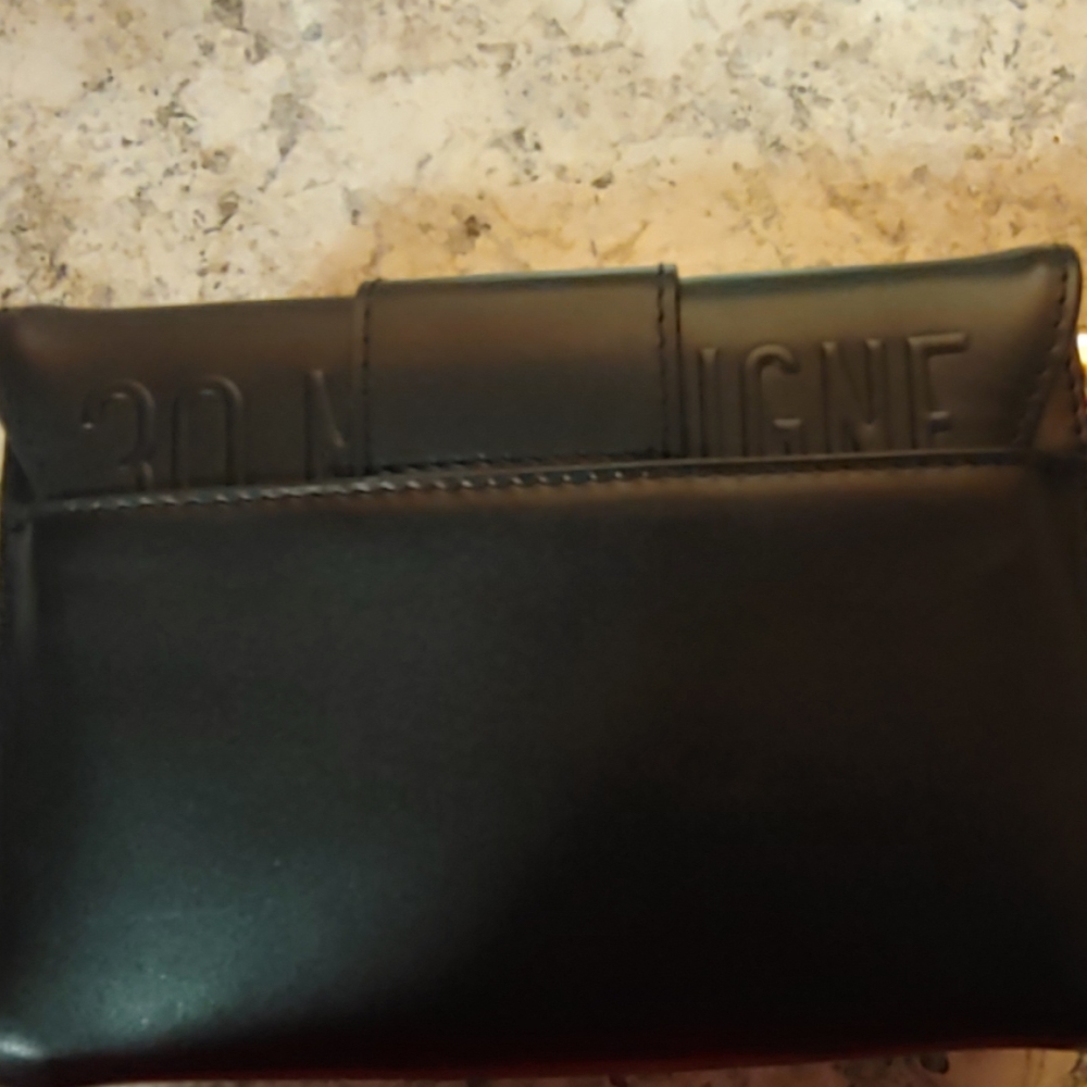 Designer Dior bag - Picture 2 of 8